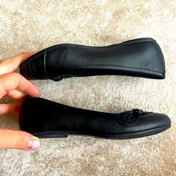 Brand New Set of 2 Pairs of Black Flats Toddler Girls Mary Jane Slip On Shoes - Picture 13 of 14